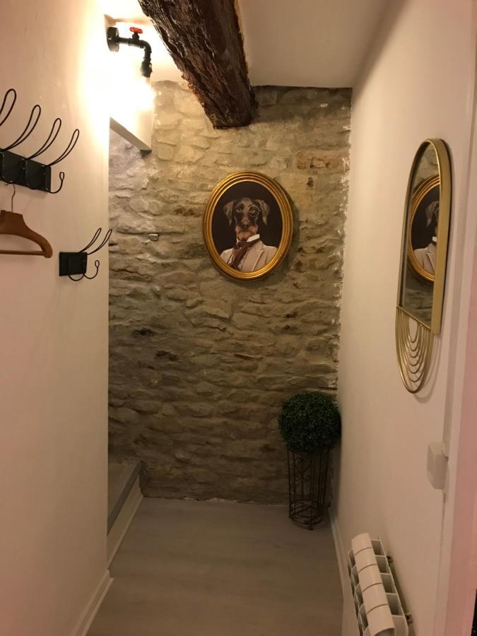 Le Grenier De Manee Villa Villemoustaussou Bagian luar foto